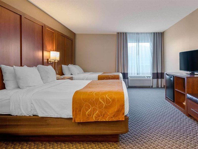 Comfort Suites South Haven Near I-96 Exteriér fotografie