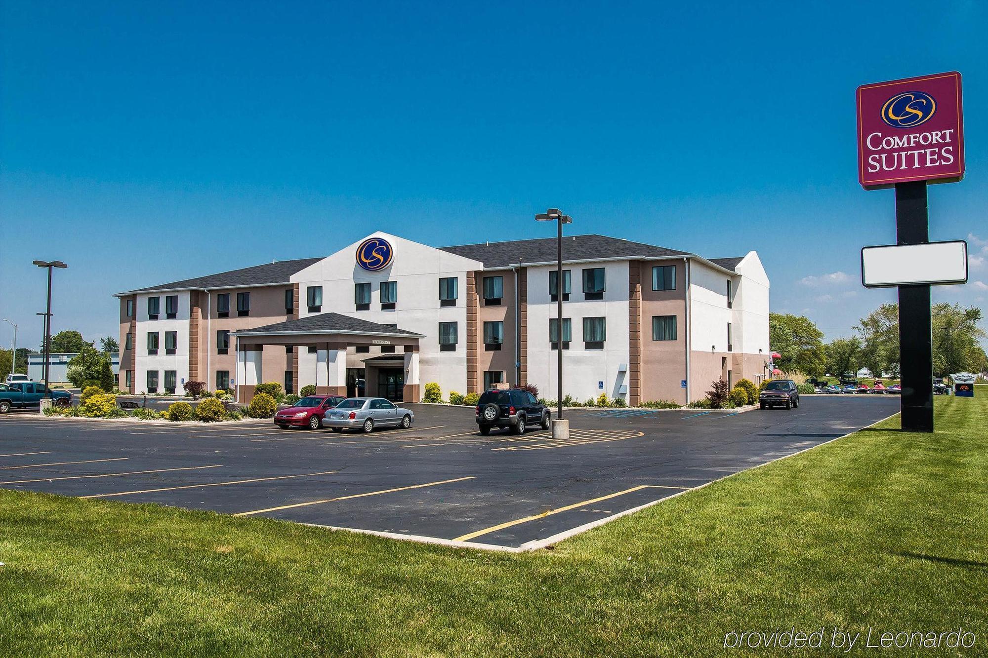 Comfort Suites South Haven Near I-96 Exteriér fotografie